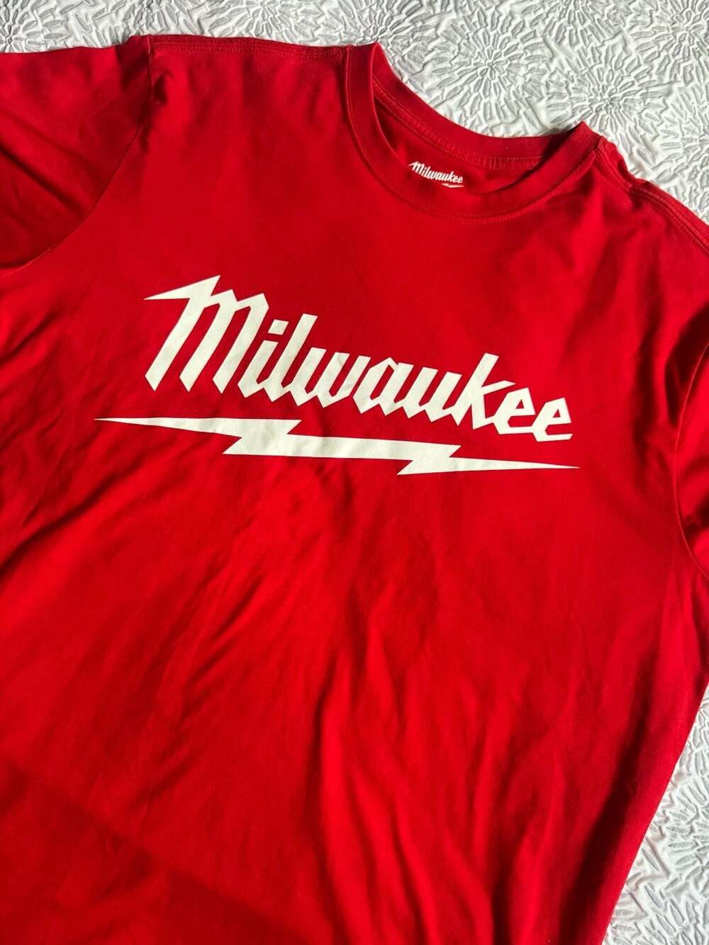 Milwaukee Tools Graphic Red Short Sleeve T-Shirt Men’s XL